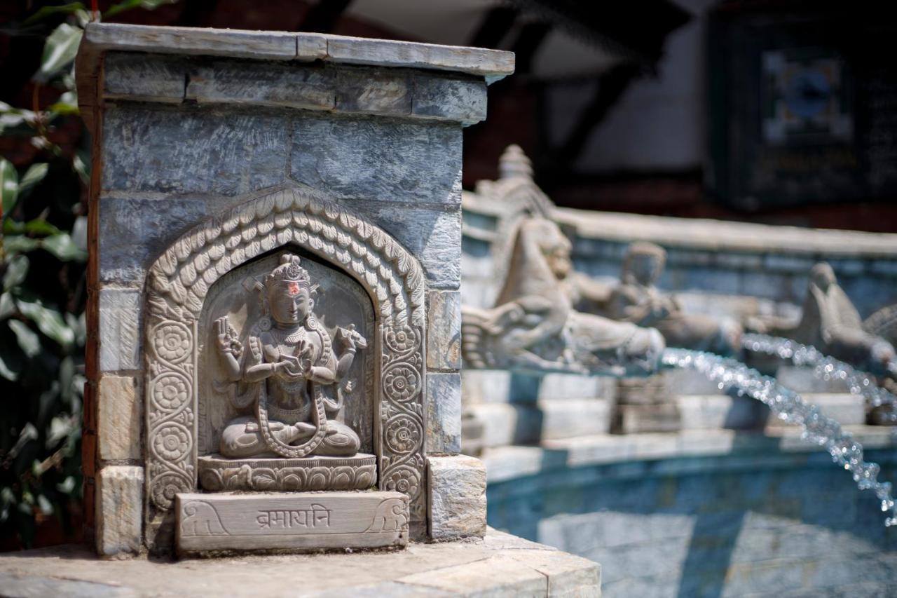 Hotel Manaslu Катманду Экстерьер фото