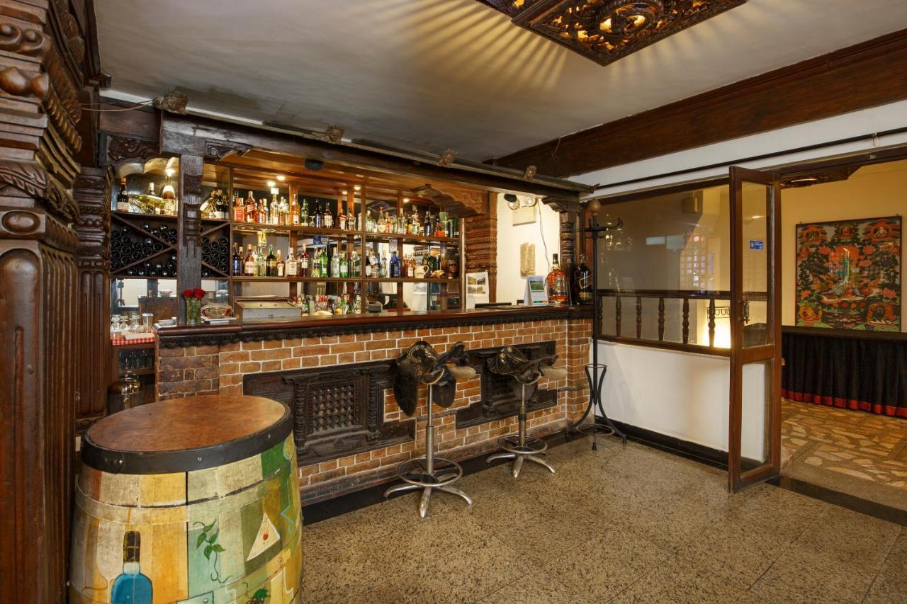 Hotel Manaslu Катманду Экстерьер фото